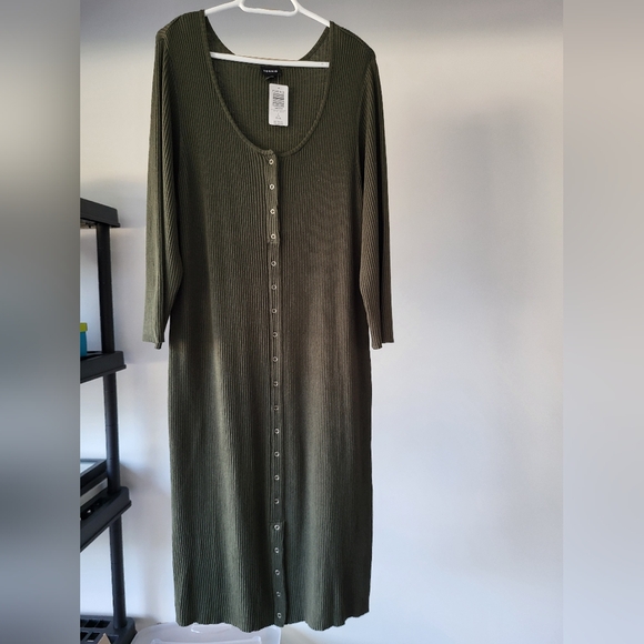 NWT Torrid Midi sweater dress - Picture 1 of 3